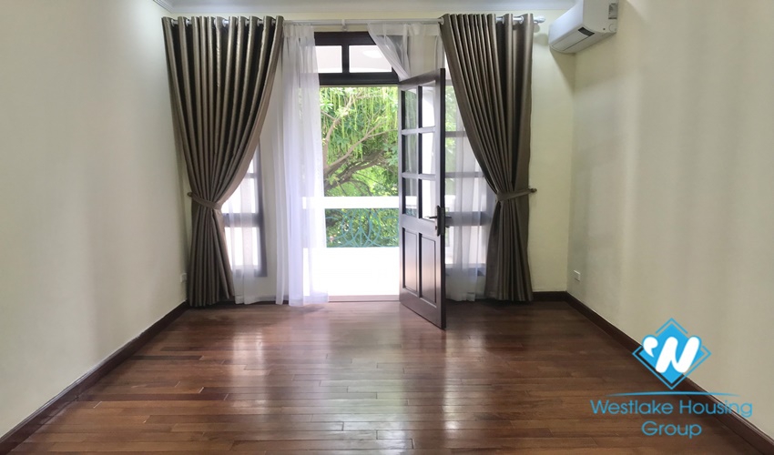 Cheap house for rent in Ciputra area, Tay Ho, Hanoi- Unfurnished